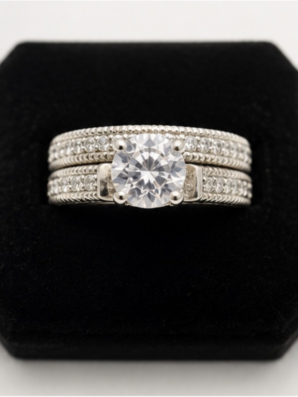 Silver Tone Pavรฉ Bridal Set | Round Cut Solitaire Engagement Ring Set | CZ 929